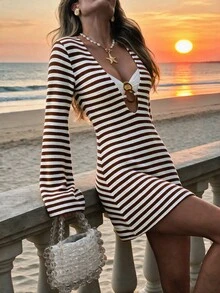 SHEIN Swim 女款性感海濱風情熱帶海灘度假優雅休閒波希米亞白色條紋環飾V領喇叭袖長袖洋裝罩衫夏季 - 棕色 - 查看 4