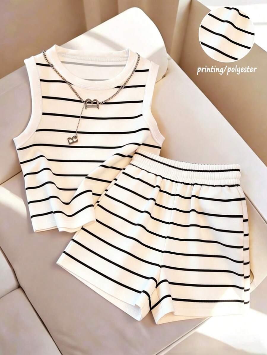 SHEIN Franclia 女款黑白條紋兩件套,夏季休閒度假圓領條紋上衣與高腰短褲,極簡口袋 A 字版型套裝 - 黑與白 - 查看 1