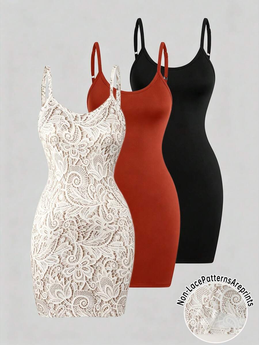 GlowEve CURVE Gaun Pendek Seksi Kasual Dasar dengan Tali Bahu Tipis Ukuran Plus, Bahan Bergaris, Motif Leopard Warna Polos - Burgundy - View 1