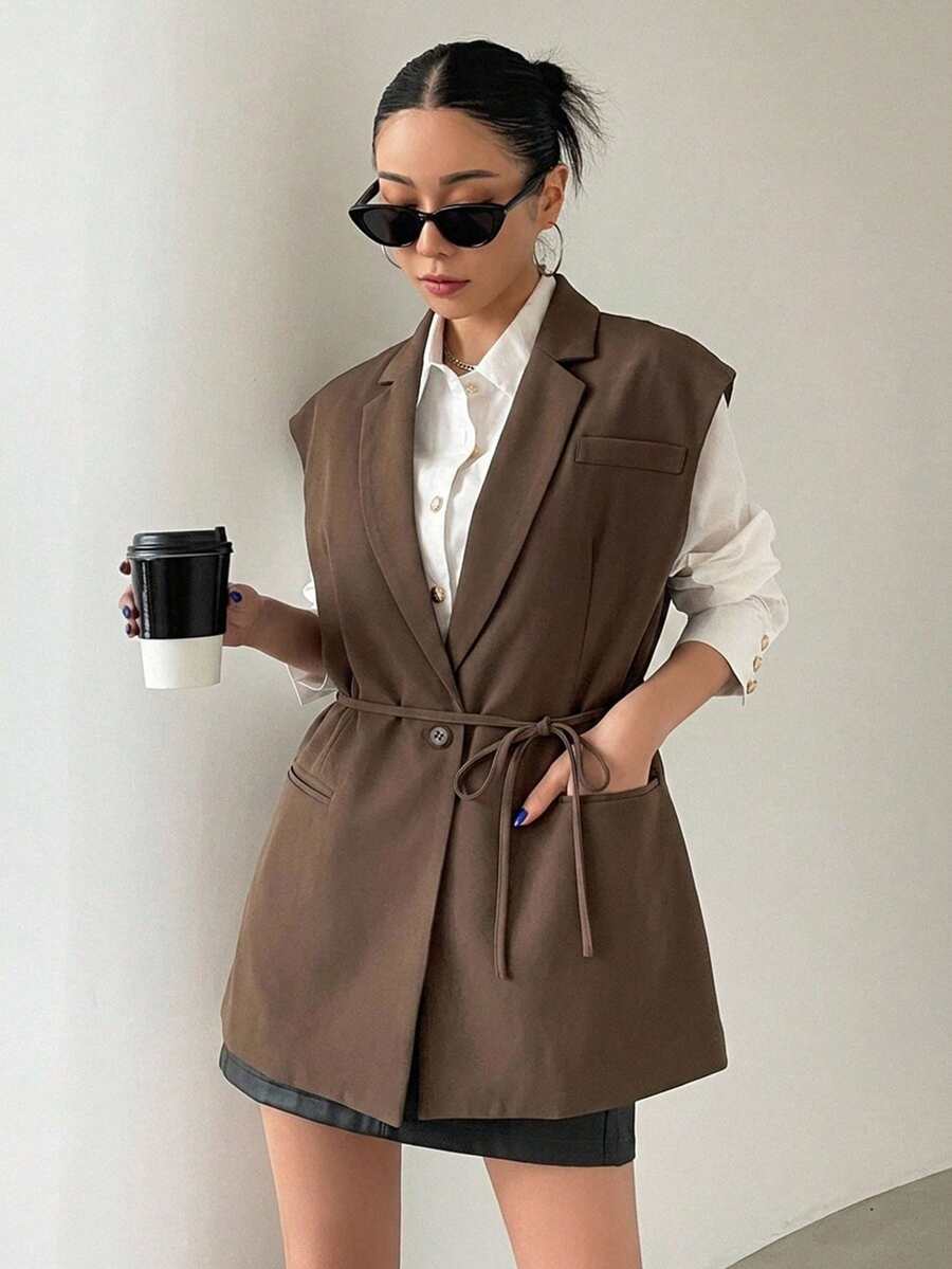 DAZY 女款商務休閒鈕扣口袋背心外套 西部風穿搭 - 棕色 - 查看 1