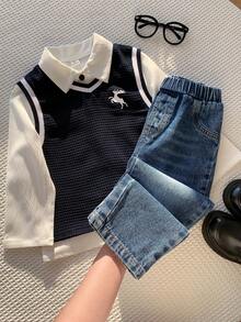 SHEIN 3件組兒童小男孩秋冬休閒學院風白色襯衫、牛仔褲、背心套裝，聖誕男孩套裝，校服套裝，返校穿搭，襯衫套裝，牛仔套裝，夾克套裝 - 彩色 - 查看 7