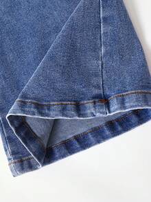 SHEIN TWEEN GIRLS 青少年女孩牛仔褲，復古水洗色，街頭時尚，水洗磨損效果，喇叭褲腿款，百搭時尚新品，彈性舒適優質棉牛仔面料，喇叭褲腿款，日常百搭搭配T恤、衛衣，適合日常出行、上學、通勤、聚會，夏季牛仔街頭風首選，夏季新品 - 中等水洗藍 - 查看 8