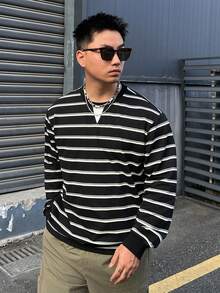 DAZY Spring/Autumn Black & White Striped Knit Fabric Crew Neck Patchwork Triangle Sleeve Ribbed Cuff Men's T-Shirt Long Sleeve Tops - Multicolor - View 4