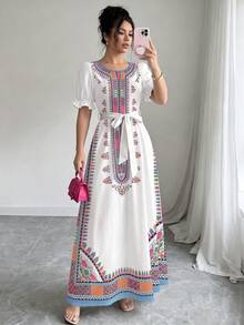 Modelyn 波希米亞風彩色菱形幾何花卉印花長洋裝，女款時尚圓領短澎袖設計附腰帶收腰洋裝，秋冬/夏季優雅色塊女裝，夏季度假風穿搭 - 彩色 - 查看 3