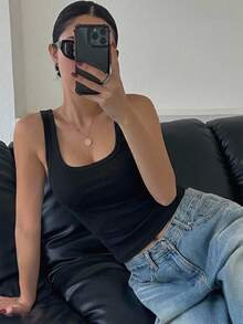 DAZY 女款素色方領修身休閒百搭背心 - 黑色 - 查看 8