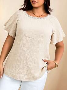 Edennvi Blusa de Crepé Texturizado con Cuello Redondo, Patchwork de Encaje y Mangas con Volantes, Talla Grande - Albaricoque - Ver 7