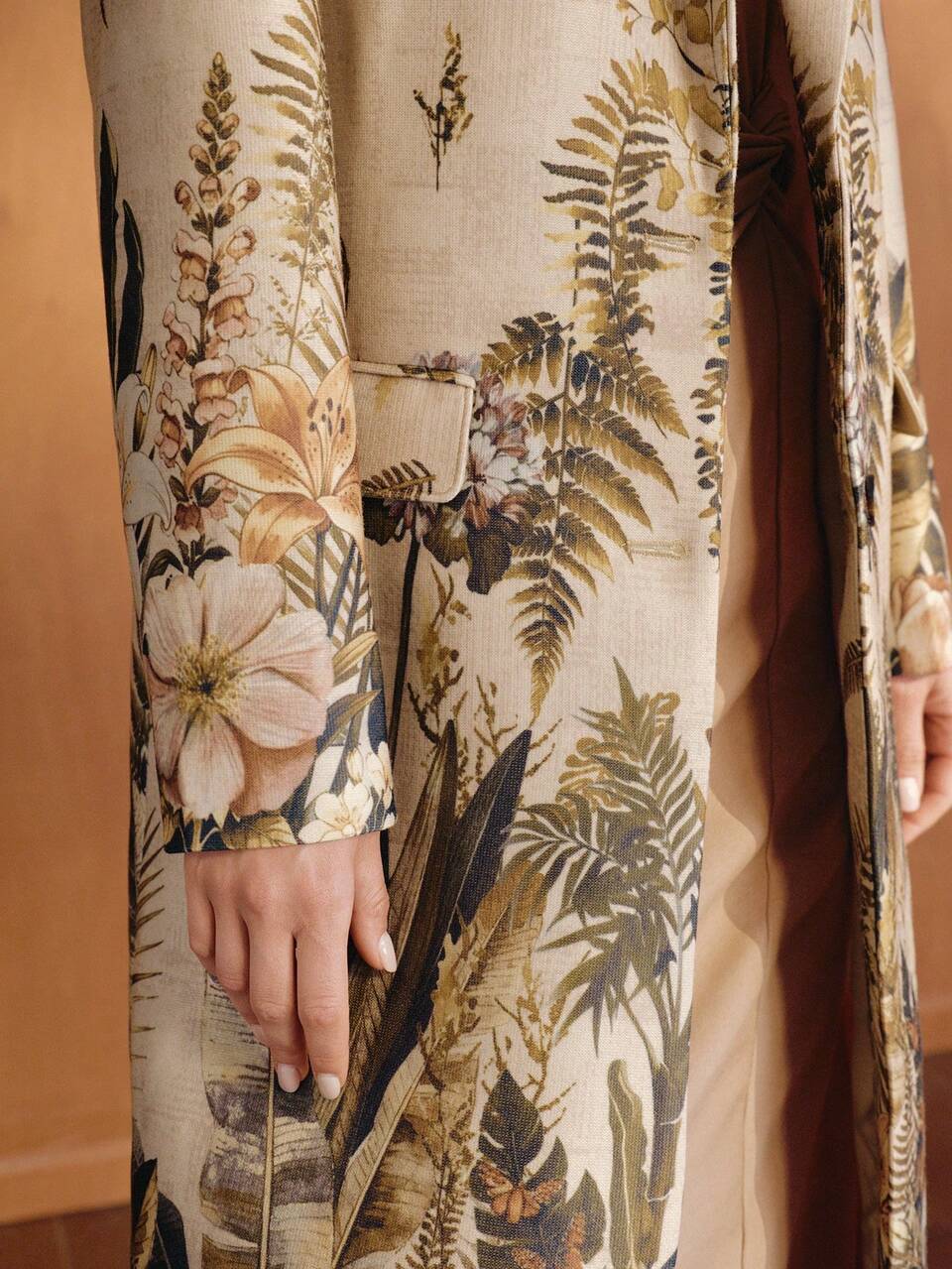 MOTF FLORAL PATTERN NOTCH LAPEL OVERCOAT WITHOUT BELT