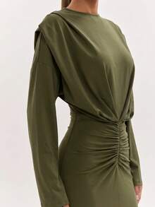 SHEIN BAE Gaun Komuter Elegan Warna Polos dengan Detail Kerut di Pinggang - Hijau Tentara - View 3