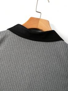 GlowEve CURVE 大尺碼黑色與灰色刺繡紋理針織舒適百搭休閒時尚 Polo 衫 - 灰色 - 查看 8