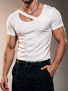 ZURIURI Men's Asymmetrical Slim Fit Design T-Shirt - White - View 2