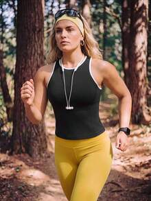 In My Nature Women's Plus Size Black & White Racerback Tank Top With Back Zip Pocket - Colorblock Sports Vest For Gym Workout - Black - View 7