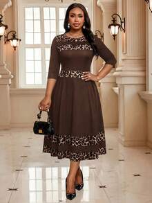 SHEIN Lady CURVE Plus Size Women's Patchwork Leopard Print Round Neck 3/4 Sleeve Elegant Dress - Brown - View 5