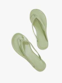 Grefit Candy-Colored Jelly Glue Flip-Flops, Soft Bottom Easy To Rinse, Pool Festivals/Beach Parties/Vacations, Suitable For Both Indoor And Outdoor - Tender green - View 5