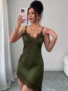 Rafferiza 女款優雅蕾絲拼接緞面細肩帶洋裝，適合度假與約會穿搭 - 軍綠色 - 查看 3