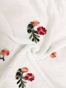 GlowEve 女款透視花卉刺繡前綁帶休閒度假襯衫 - 白色 - 查看 4