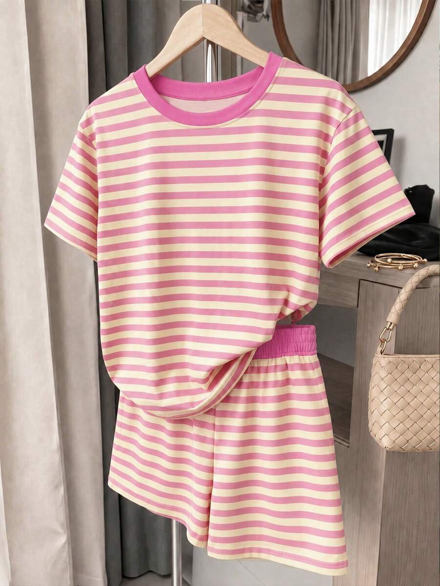 Tween Girl Casual Minimalist Striped Pattern Short Sleeve & Shorts 2 Pieces Set, Suitable For Summer - Multicolor - View 1