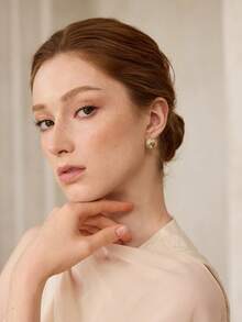 MOTF PREMIUM Anting-anting wanita berkilau kristal safir - Emas - View 9