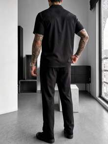 Manfinity Homme Men's Metal Buckle Short Sleeve Shirt And Pocket Long Pants Set - Black - View 2