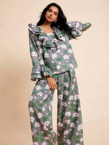 LOTSLUV Women's Early Autumn Casual Romantic Elegant Commute Gray Floral Print V-Neck Ruffle Long Sleeve Loose Blouse Printed Pants Two Pieces Set Brunch - Multicolor - View 6