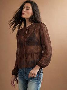 WESTFADE Blusa de malla transparente con lunares, cuello alto, lazo delantero, volantes, peplum y manga larga, linda para otoño - Marrón - Ver 3