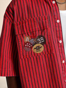 Manfinity EMRG 男士街頭風休閒刺繡條紋紅色丹寧短袖襯衫 - 紅色 - 查看 8