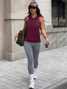 Dewbera Dewbera 女士时尚休闲户外健身跑步前中口袋无袖连帽抽绳露背性感瑜伽运动卫衣，夏季 - 酒紅色 - 查看 7