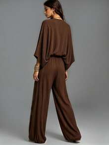 SHEIN Jumpsuit Fashion Wanita Minimalis Warna Polos dengan Leher V Dalam dan Lengan Kelelawar - Coffee Brown - View 2