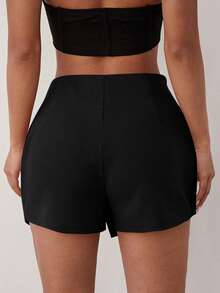 SHEIN SXY Celana Pendek Ukuran Besar Kasual Musim Panas Seksi Serbaguna Warna Polos Belahan Bawah Hitam - Hitam - View 3