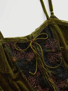 ROMWE Hippie Green Velvet Lace-Up Hollow Waist Lace Embroidered Women's Top - Green - View 3