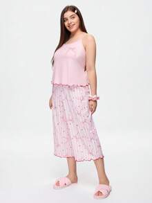 Bonmuse Women's New Summer Spaghetti Strap 3/4 Pants, Light Pink Bow Print Plus Size Loungewear - Baby Pink - View 4