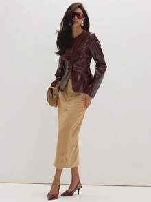 MUSEYN Jaket Peplum Bertekstur Burgundy dari Kulit PU dengan Potongan Pinggang - Coffee Brown - View 2
