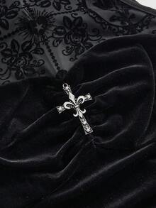 ROMWE Rok Wanita Gaya Goth dengan Potongan Bahu, Lengan Kelelawar, dan Patchwork Berbulu serta Jala Berbulu - Hitam - View 3