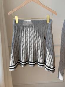 Comfortcana 女款馬術刺繡對比色粗針編織迷你裙 - 灰色 - 查看 5