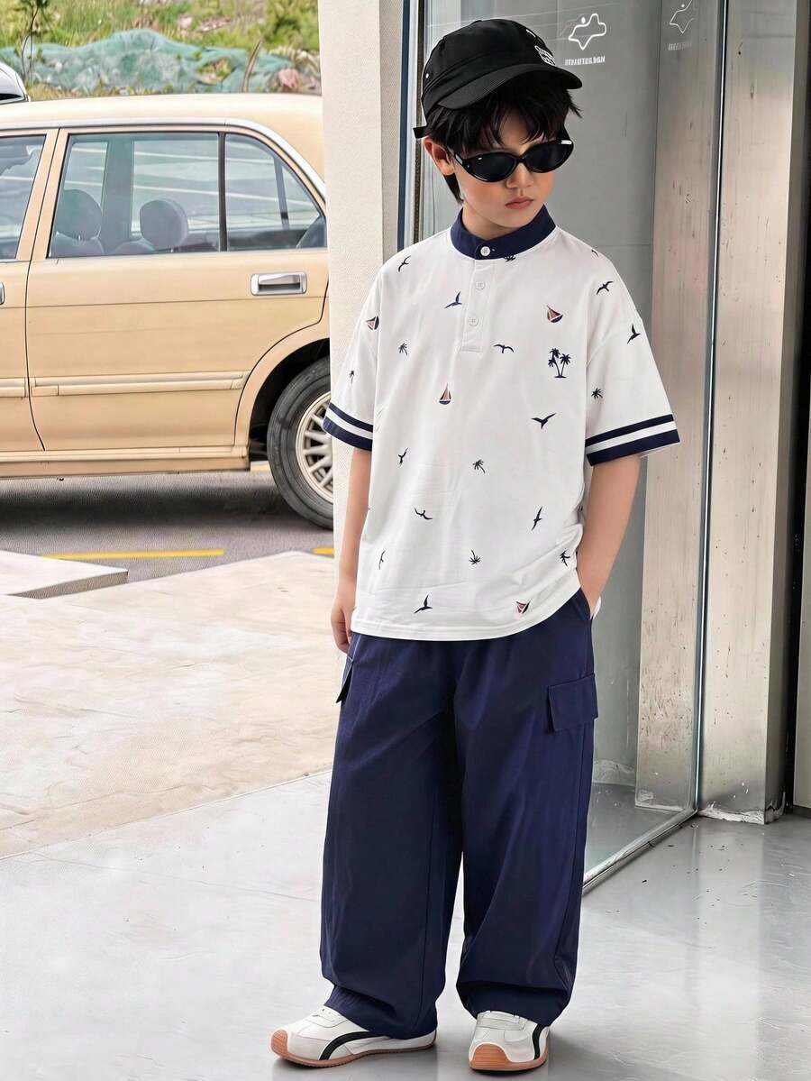 SHEIN 兒童青少年男孩海灘休閒短袖T恤與短褲兩件套,印花短袖T恤搭配純色休閒短褲套裝 - 彩色 - 查看 1