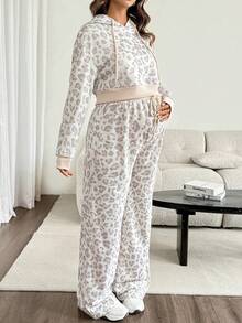 SHEIN Setelan Hamil 2 Potong Hoodie dan Celana Jogging Motif Leopard Musim Gugur - MultiWarna - View 4