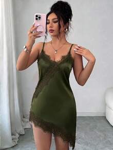 Rafferiza 女款優雅蕾絲拼接緞面細肩帶洋裝，適合度假與約會穿搭 - 軍綠色 - 查看 1