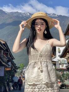 DAZY 女款度假蕾絲拼接細肩帶上衣與迷你裙兩件套，韓風短套裝，夏季女款居家休閒套裝 - 白色 - 查看 10