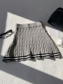 Comfortcana 女款馬術刺繡對比色粗針編織迷你裙 - 灰色 - 查看 2
