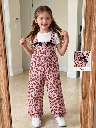 SHEIN Young Girls Casual Style Toddler Overalls, Spring/Summer/Autumn/Winter, Coffee Brown With Black Bow Decor, Loose Straight Leg Fit, Soft Comfortable Fabric, Versatile For Daily Wear, School And Commuting