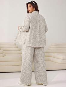 SHEIN EZwear 大尺碼女款豹紋馬術長袖上衣與長褲兩件套 - 彩色 - 查看 2
