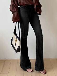 DAZY Jeans acampanados de tiro bajo de ajuste ceñido y lavado azul, versátiles para todas las estaciones - Negro - Ver 3