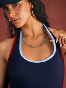 GLOWMODE FeatherFit™ PulsePlay Tank Top Halter Panjang Pinggang dengan Lis Kontras di Bagian Depan dan Grafis Angka, Cocok untuk Yoga, Studio Pilates, dan Aktivitas Kasual Sehari-hari. - Navy Blue - View 4