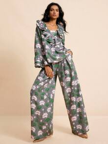 LOTSLUV Women's Early Autumn Casual Romantic Elegant Commute Gray Floral Print V-Neck Ruffle Long Sleeve Loose Blouse Printed Pants Two Pieces Set Brunch - Multicolor - View 4