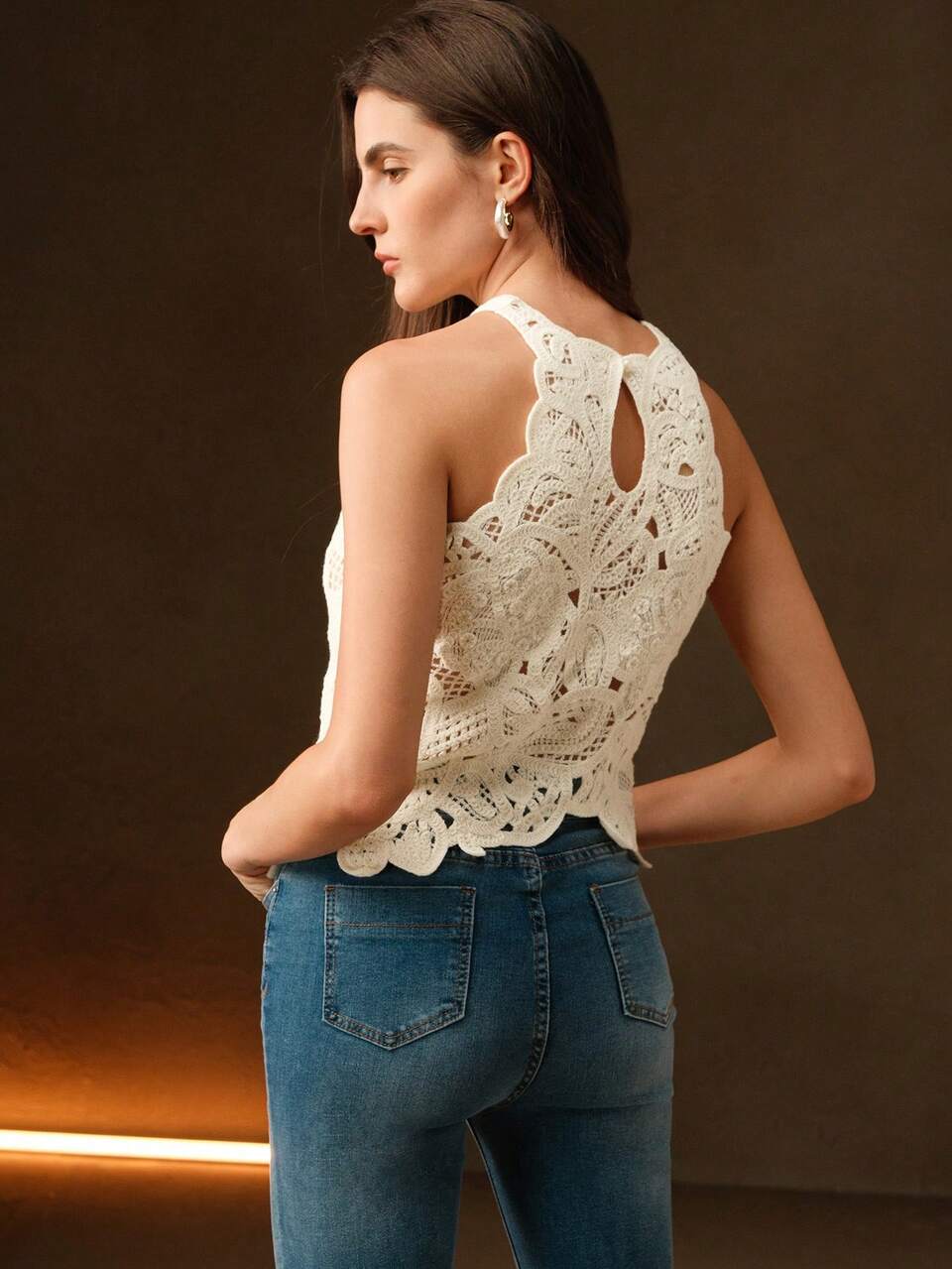 Anewsta Chic Women's Ivory Floral Lace Halter Neck Top Backless Design Sleeveless Cropped Blouse