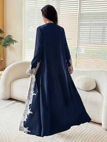 Al Najma 女款優雅日常蕾絲拼接寬鬆顯瘦刺繡穆斯林時尚拼接長袍 - 藏蓝色 - 查看 3