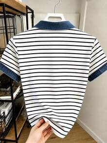 SHEIN 女款黑白條紋 Polo 衫，修身馬標 T 恤，休閒日常上衣，夏季新品，經典馬術印花，學院風基礎款 - 彩色 - 查看 2