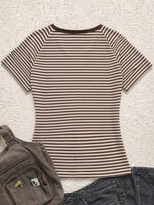 Sparklyn Tween女孩 Y2K 條紋短袖 V 領開襟式插肩袖修身 T-shirt，秋季款 - 棕色 - 查看 2