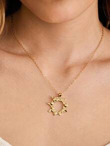 Nocturel Bohemian Style Chunky Gold Sun Pendant Necklace, Eye-Catching Large Pendant, Women's Jewelry - Yellow Gold - View 4