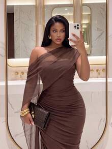 Slaydiva Autumn/Winter New Elegant & Glamorous Solid Brown Ruched Fitted Shawl-Style Ribbon Sheer Mesh Lined Dress For Women Plus Size - A, Suitable For Party, Date, Cocktail, Girls' Gathering, Wedding Season, Graduation Season, Birthday Party, Holiday Occasions - Brown - View 7