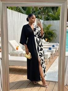 SHEIN Lady CURVE Vestido de vacaciones de talla grande con estampado botánico tropical, bloques de color y abertura frontal - Blanco y Negro - Ver 5